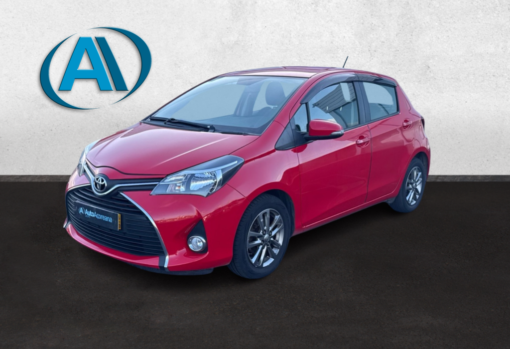 yaris red